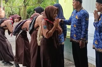 Etika Lebih Tinggi daripada Ilmu