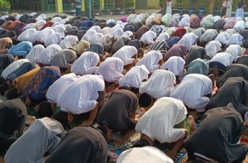 Jum’at Nyantri